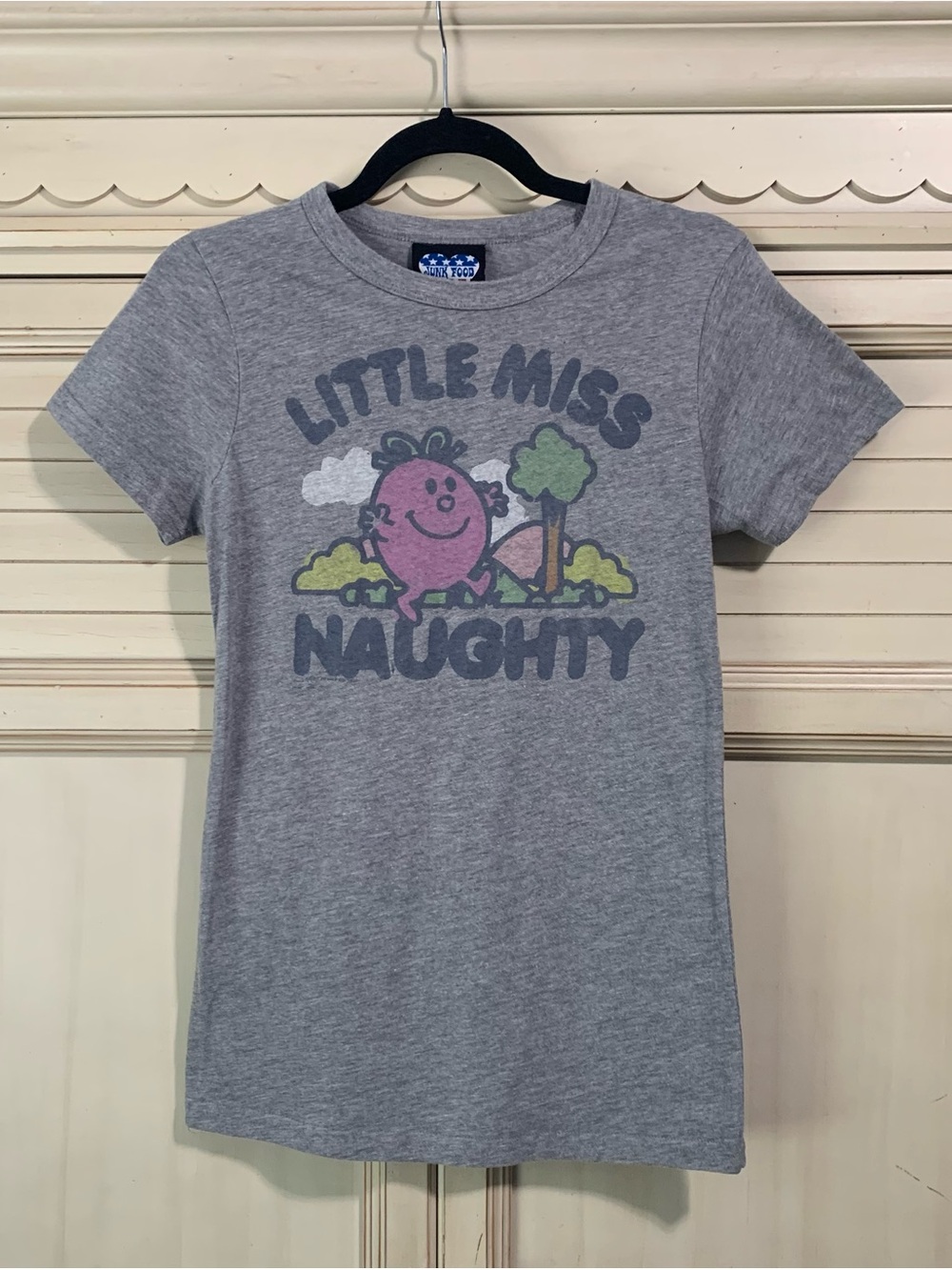 Junk Food Little Miss Naughty Tshirt Women’s Size Large Y2K 90s Tee Vintage